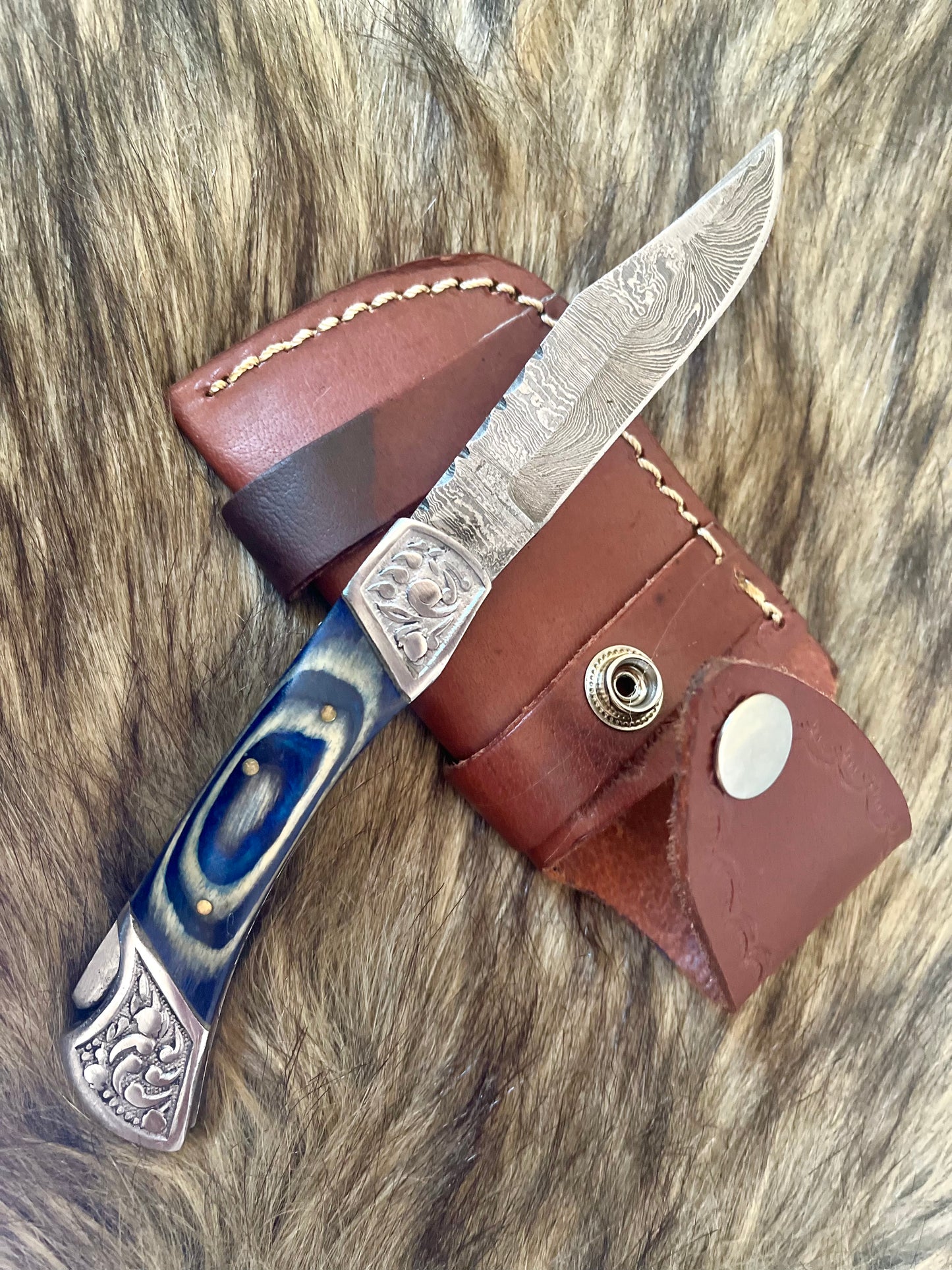 Folding Damascus pocket knife/ Blue swirl Birch