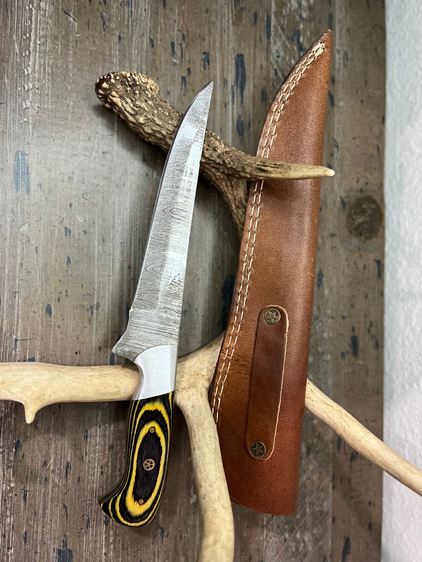 Black & yellow hardwood fillet/chef knife